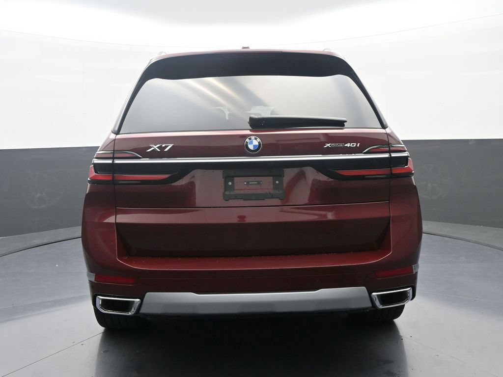 Used 2026 BMW X7 xDrive40i AWD/4WD image 6