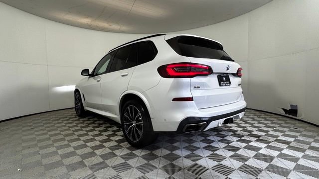 Certified 2023 BMW X5 M50i w/ Executive Package image 5