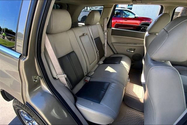 Used 2006 Jeep Grand Cherokee Limited AWD/4WD image 26