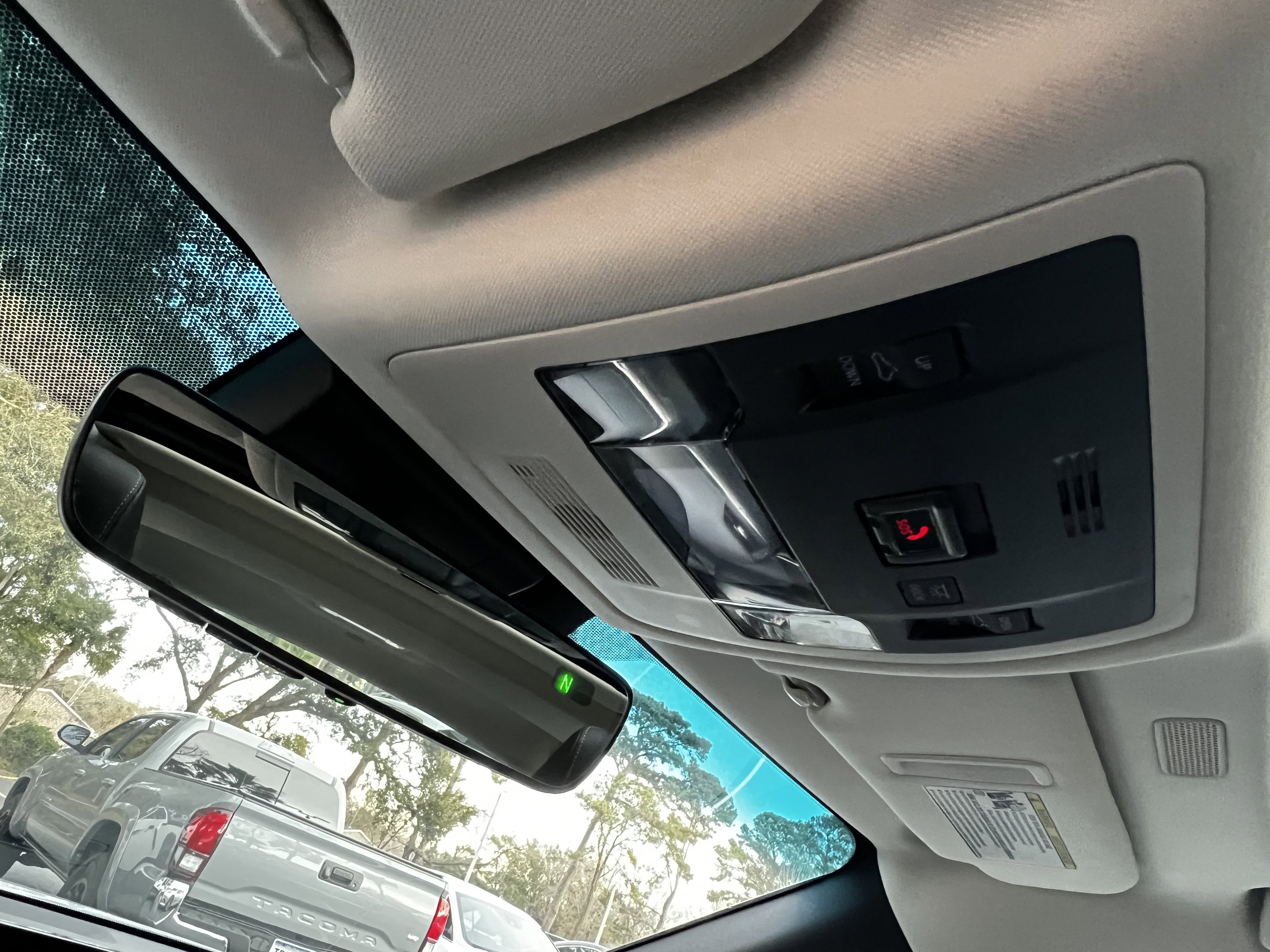 Certified 2022 Lexus ES 350 w/ Premium Package image 29