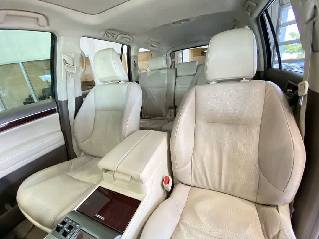 Used 2016 Lexus GX 460 w/ Premium Package AWD/4WD image 13
