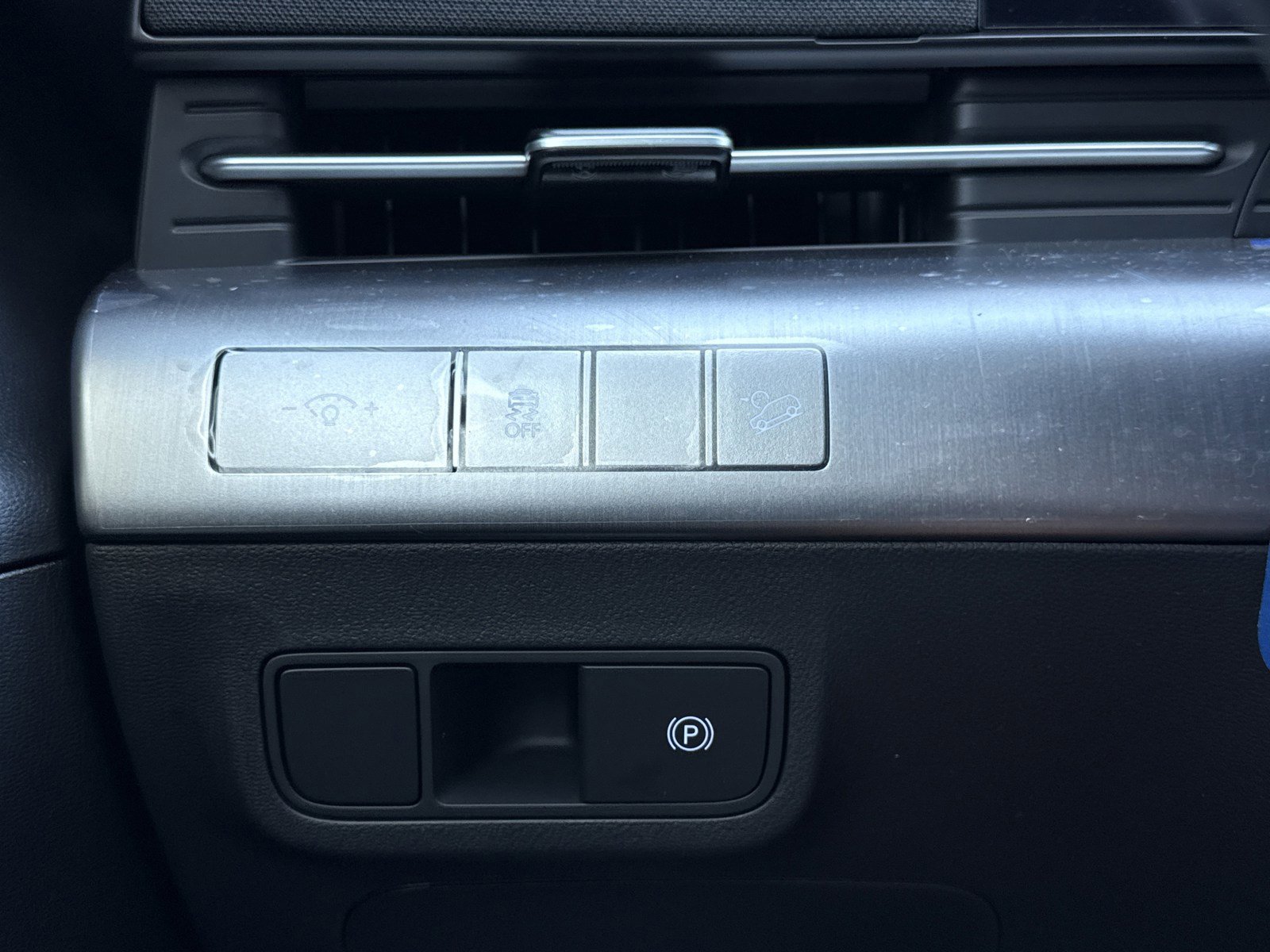 New 2026 Hyundai Kona SEL Sport FWD image 17