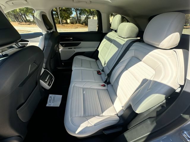 New 2026 Lincoln Nautilus Reserve w/ Jet Appearance Package AWD/4WD image 23