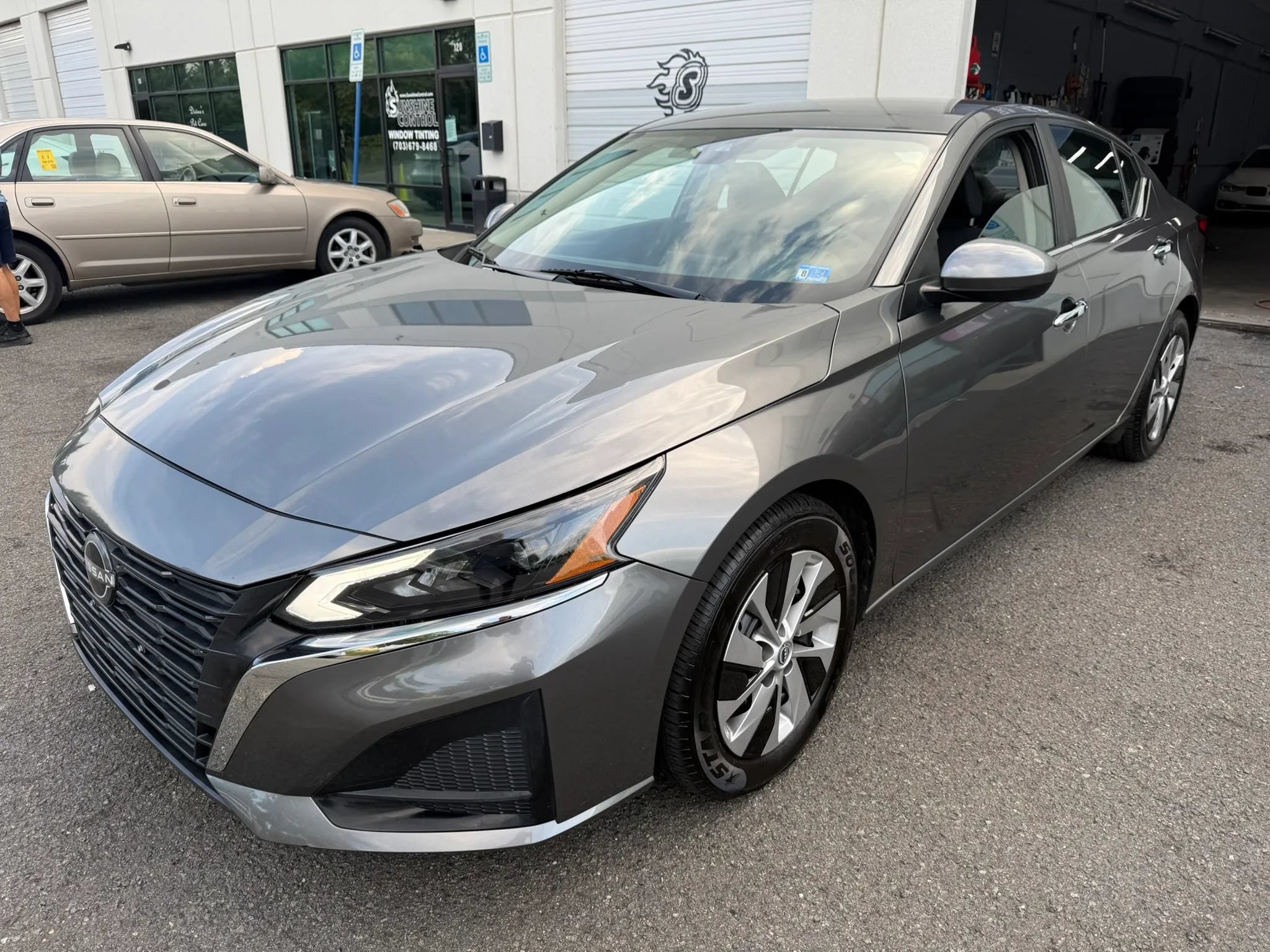 Used 2023 Nissan Altima 2.5 S FWD image 5