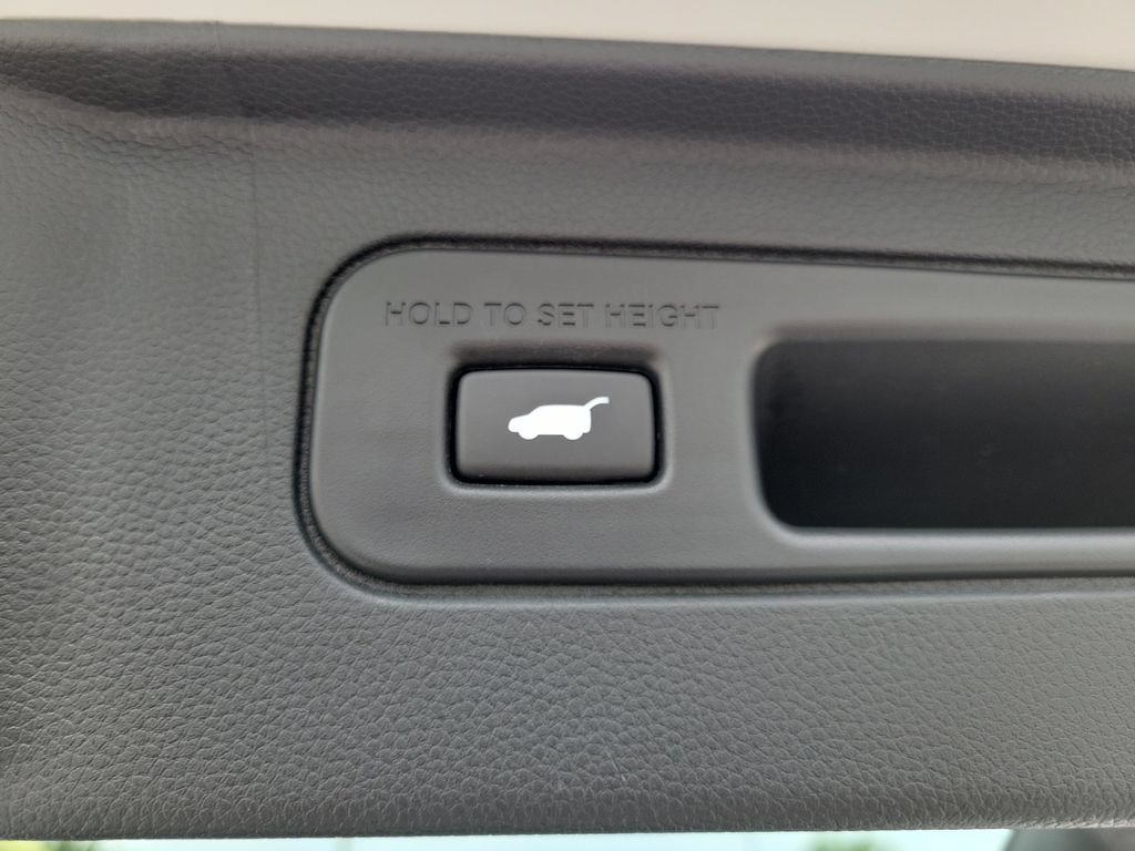 Certified 2023 Honda Pilot Elite image 14