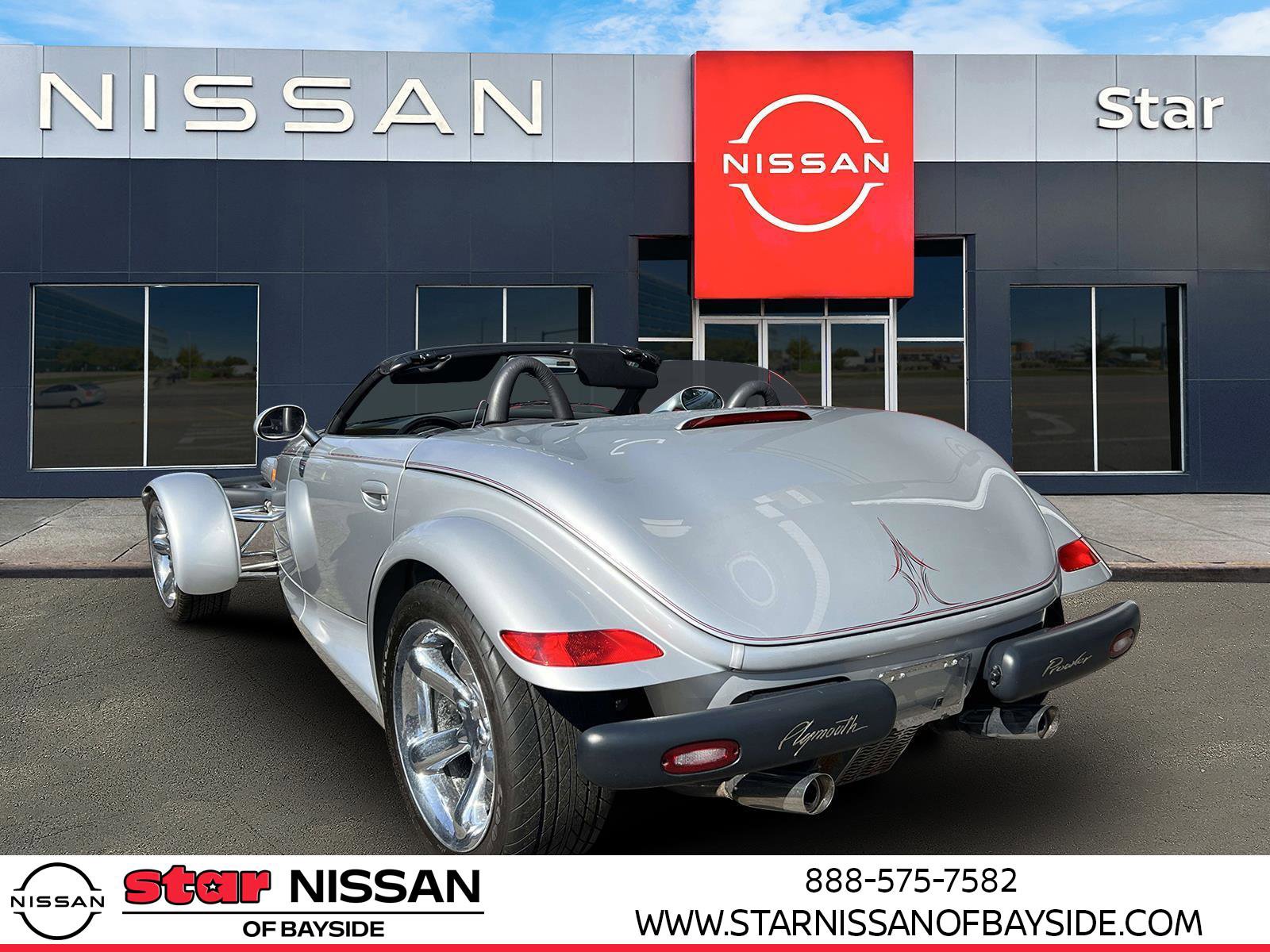 Used 2000 Plymouth Prowler image 6