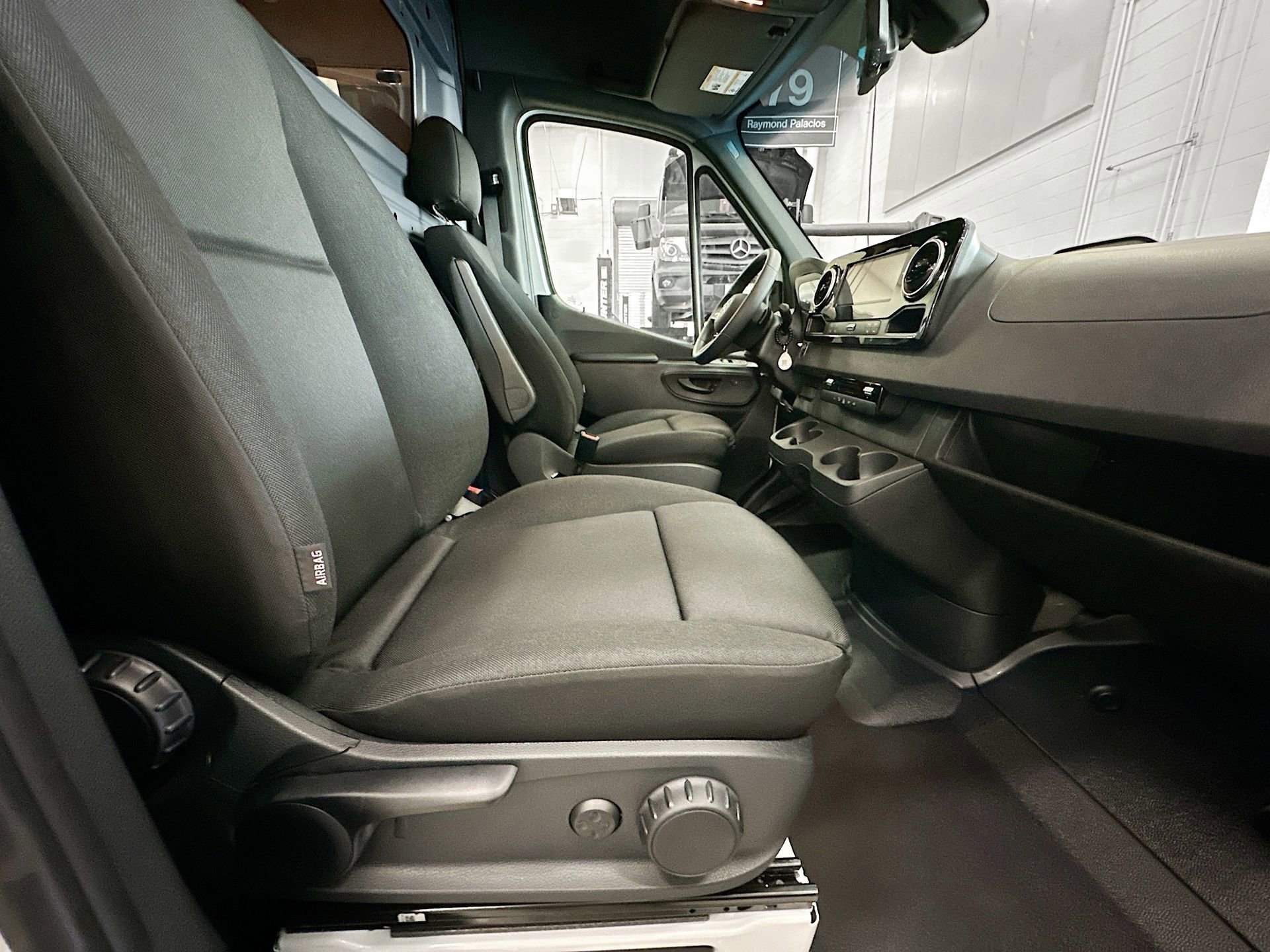 New 2025 Mercedes-Benz Sprinter 3500 image 28