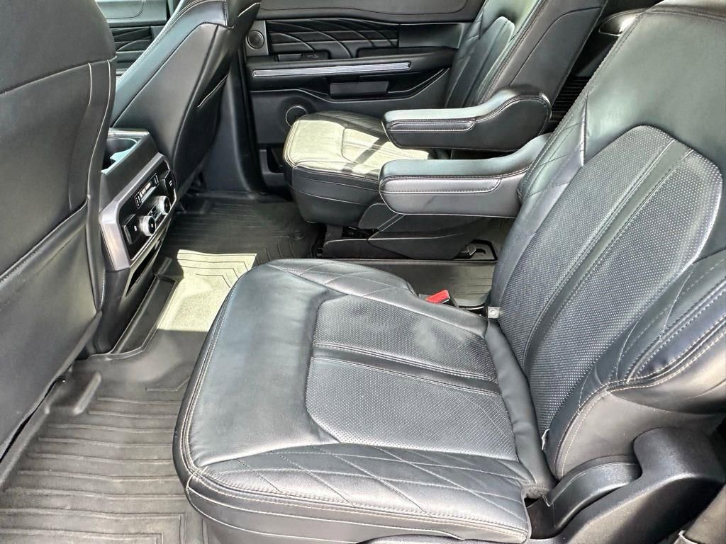 Used 2021 Ford Expedition Max Platinum AWD/4WD image 7