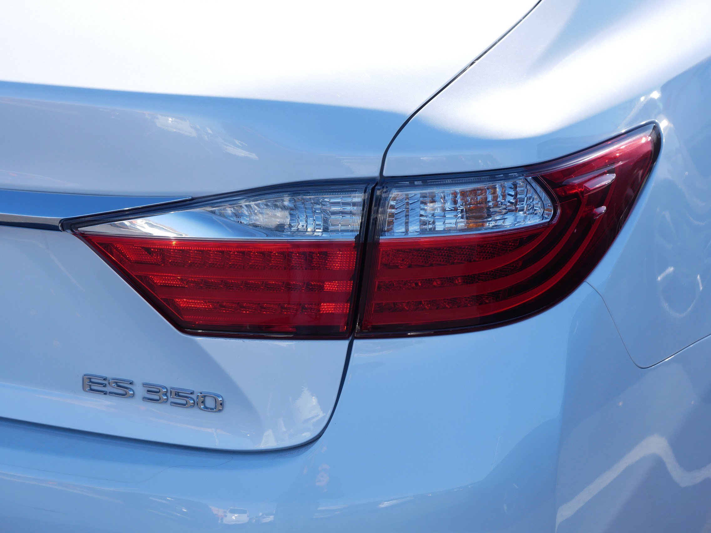 Used 2015 Lexus ES 350 image 17