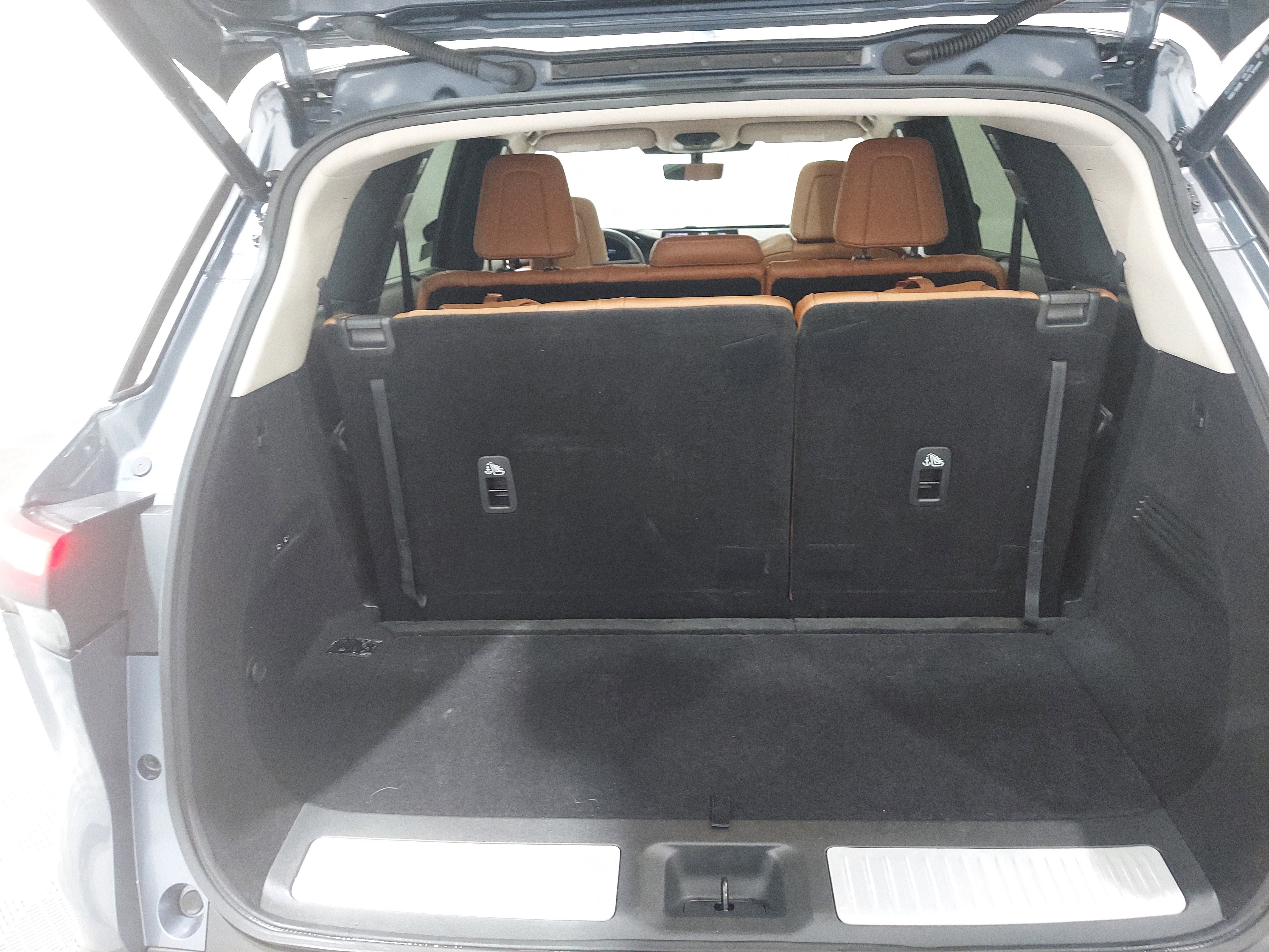 Used 2024 INFINITI QX60 Sensory AWD/4WD image 16