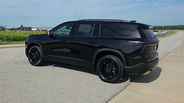 New 2026 Chevrolet Traverse LT w/ Midnight/Sport Edition AWD/4WD image 6