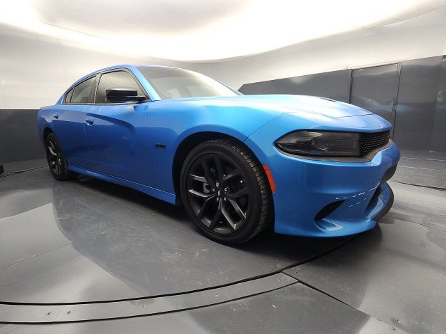 Used 2023 Dodge Charger R/T w/ Blacktop Package image 3
