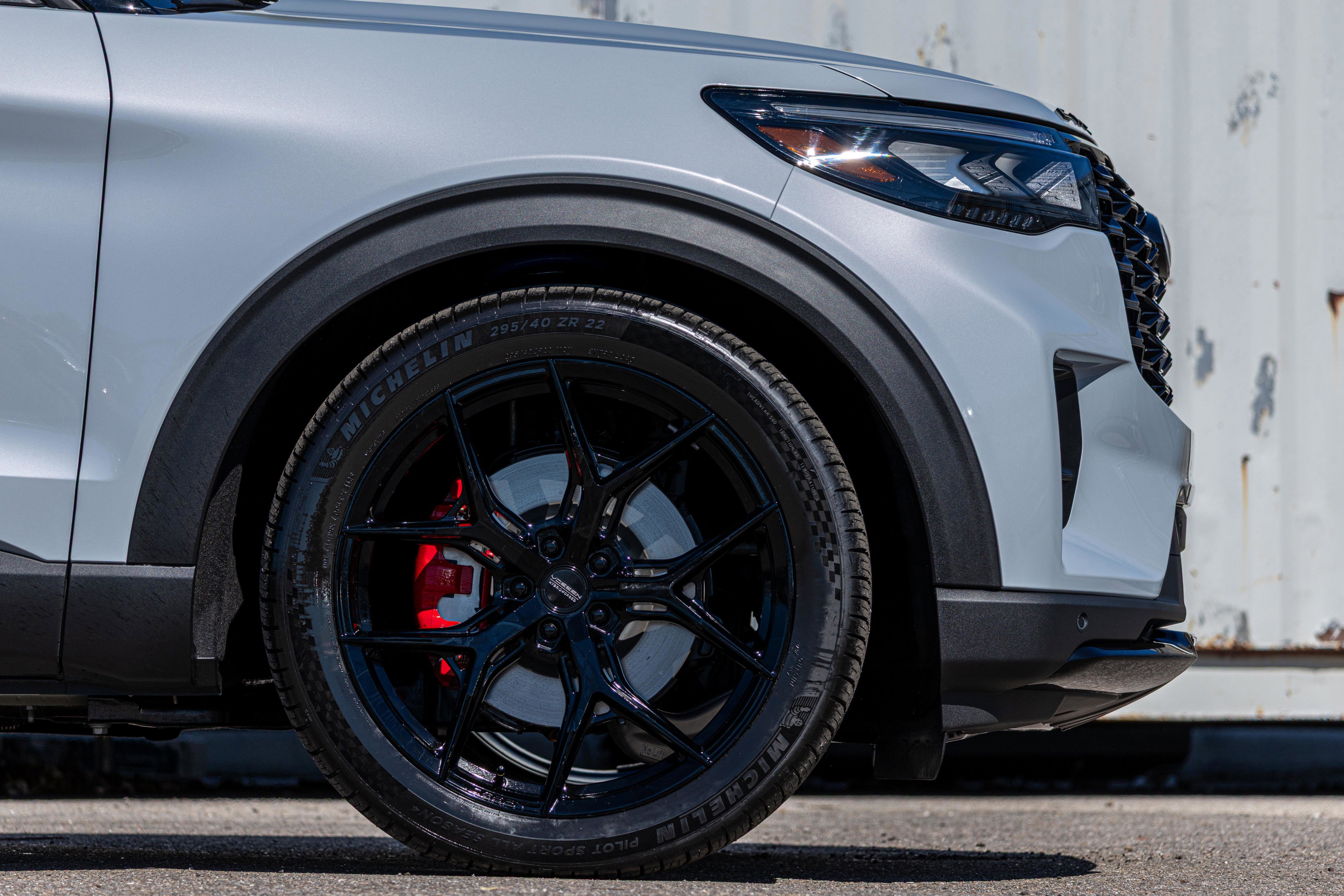 New 2026 Ford Explorer ST w/ Sun And Sound Package image 16