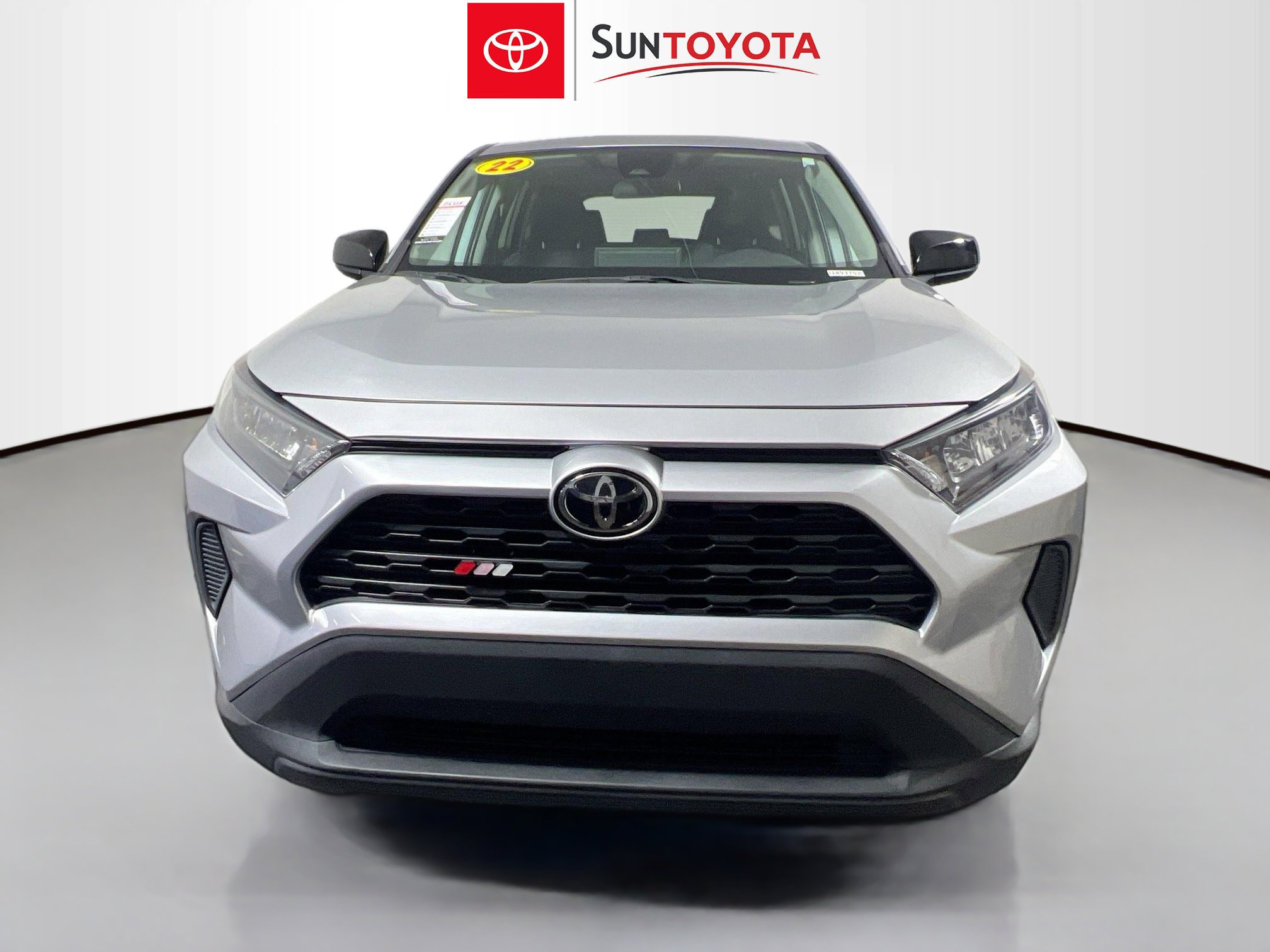 Used 2022 Toyota RAV4 LE FWD image 10