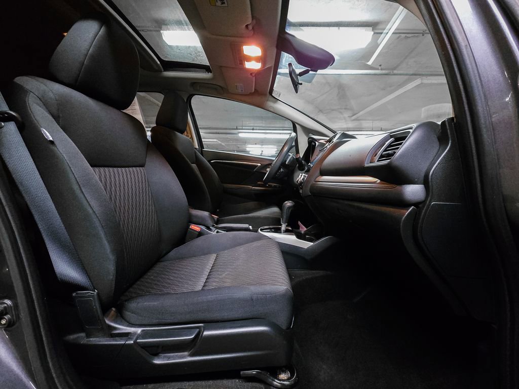 Used 2018 Honda Fit EX image 33