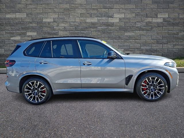 Used 2024 BMW X5 M60i w/ Parking Assistance Package AWD/4WD image 7
