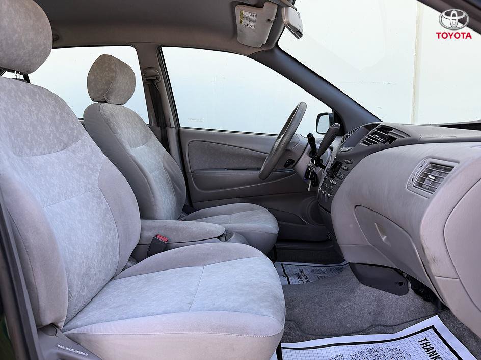 Used 2002 Toyota Prius FWD image 11