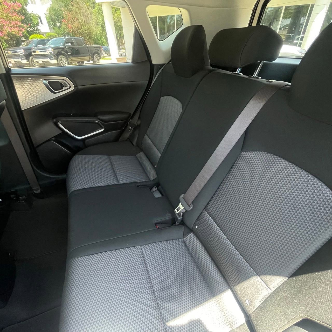 Used 2024 Kia Soul LX w/ Option Group 015 FWD image 22