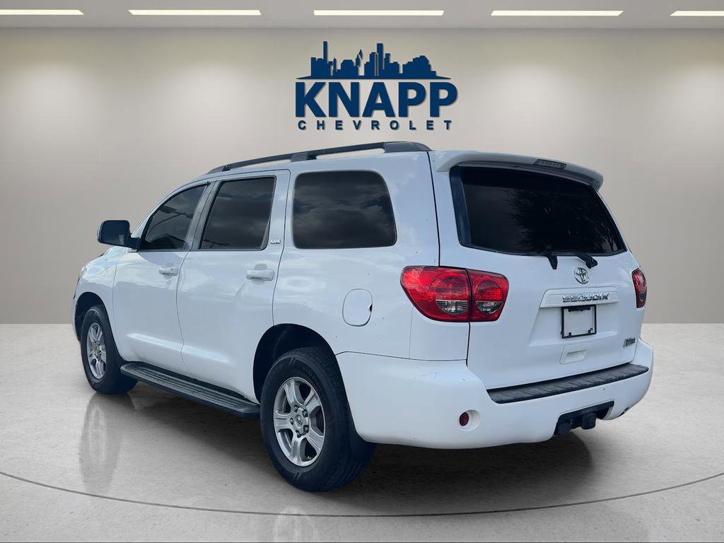 Used 2012 Toyota Sequoia SR5 RWD image 3