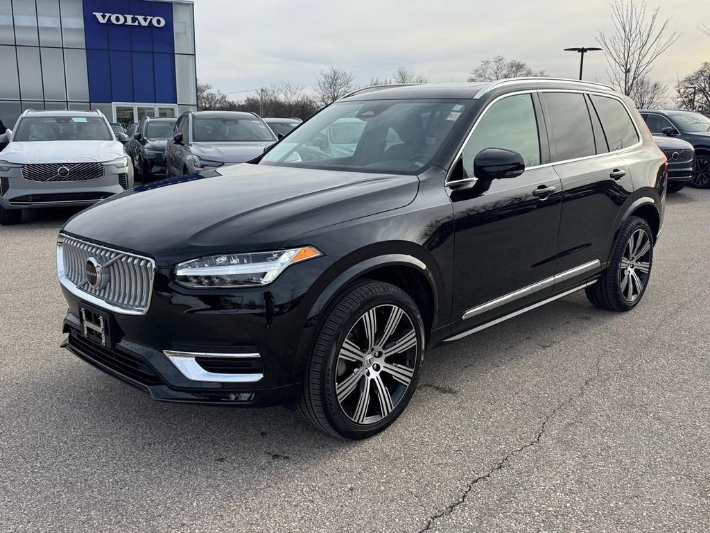Certified 2025 Volvo XC90 B6 Plus w/ Protection Package