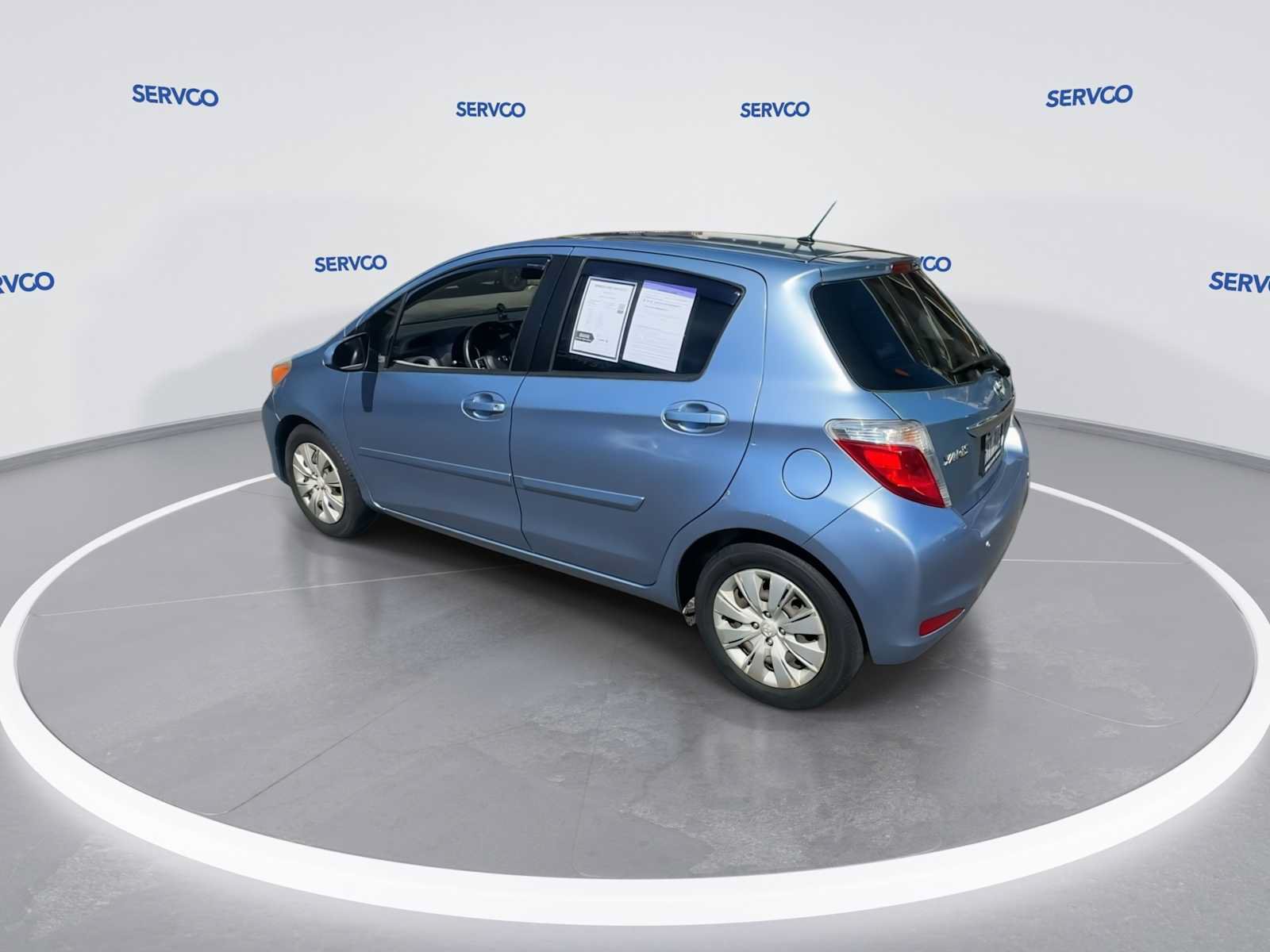 Used 2013 Toyota Yaris L FWD image 6