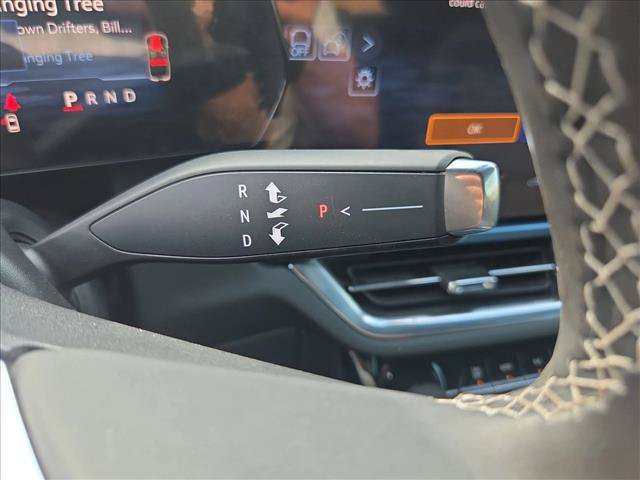 Certified 2024 Chevrolet Equinox EV LT FWD image 12