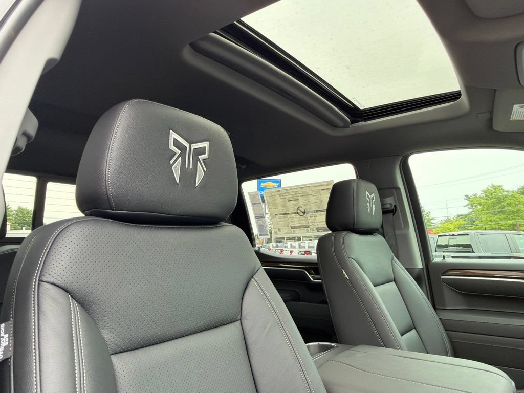 New 2026 Chevrolet Silverado 1500 RST AWD/4WD image 32