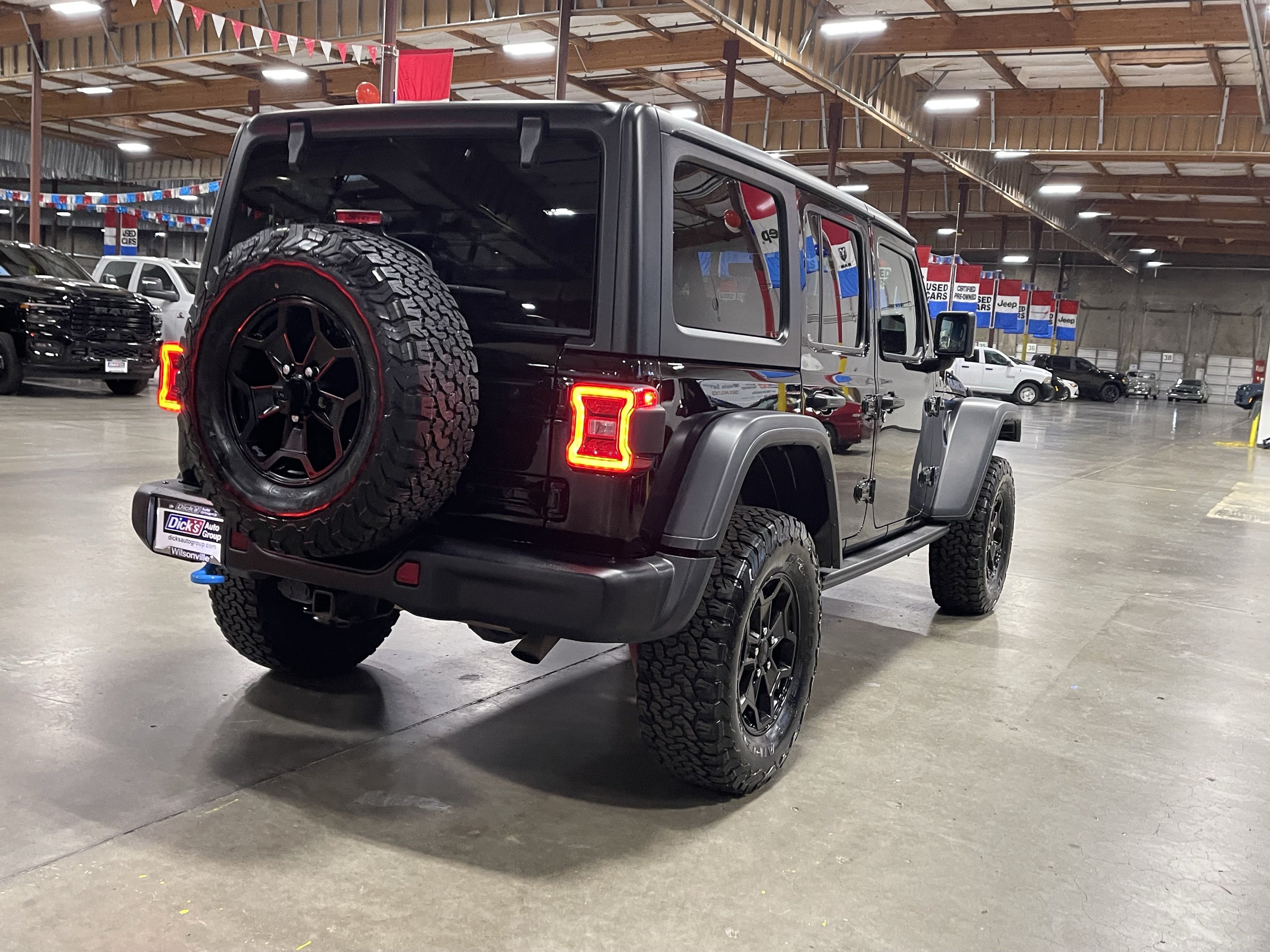 Certified 2023 Jeep Wrangler Unlimited Rubicon 4xe AWD/4WD image 5