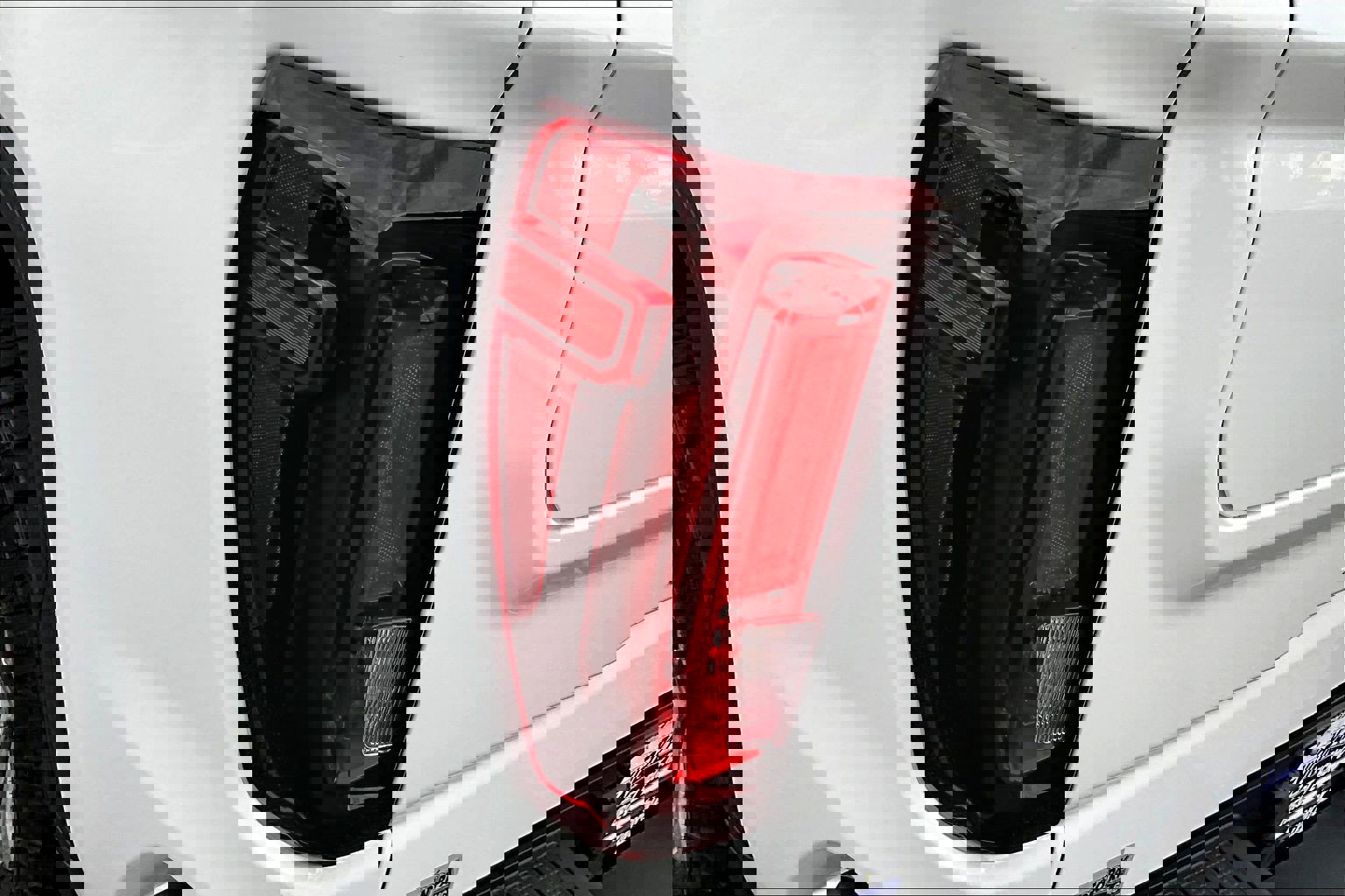 Certified 2022 GMC Sierra 1500 AT4 w/ AT4 Premium Package image 34