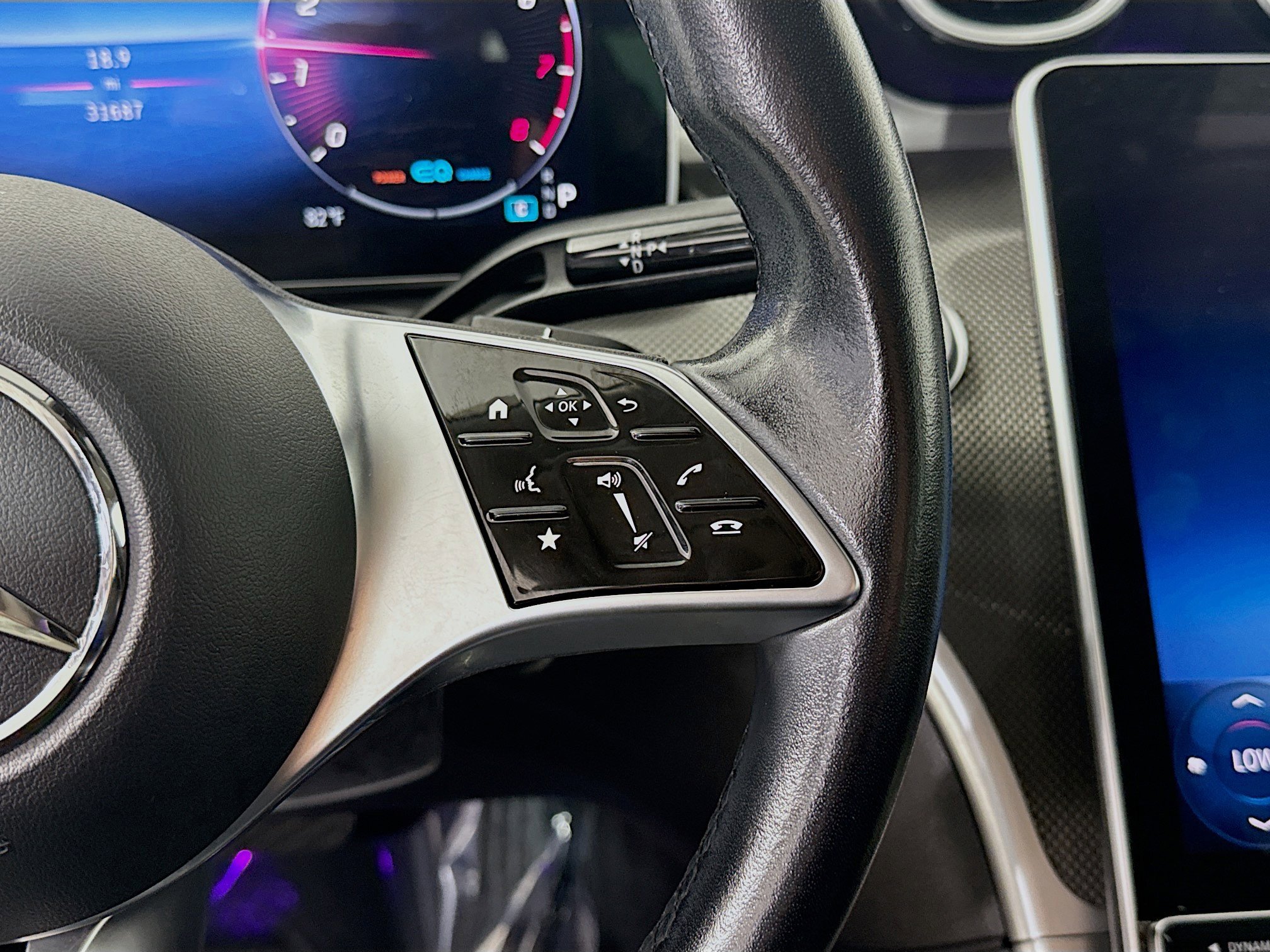 Used 2022 Mercedes-Benz C 300 Sedan image 15