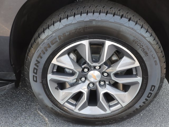 Used 2024 Chevrolet Tahoe LS w/ Driver Alert Package AWD/4WD image 9