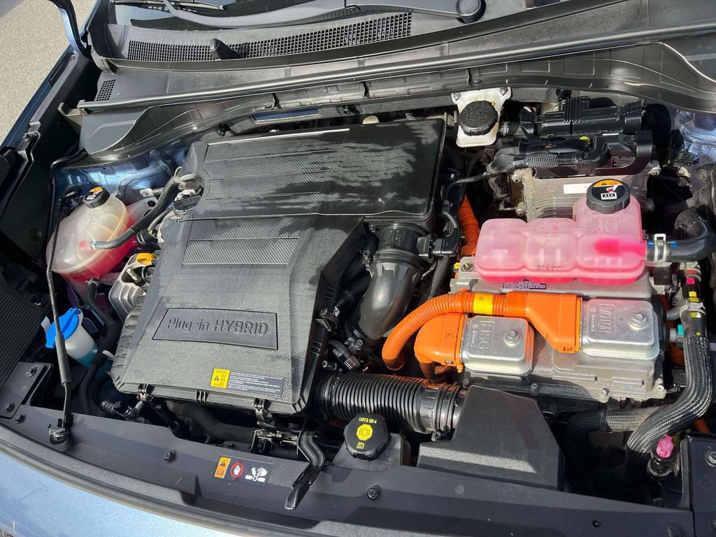 Used 2022 Kia Niro EX Premium FWD image 38