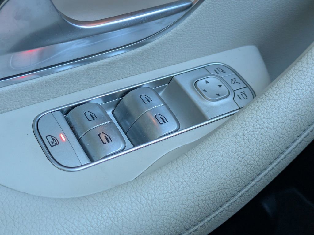 Used 2022 Mercedes-Benz GLE 350 image 23