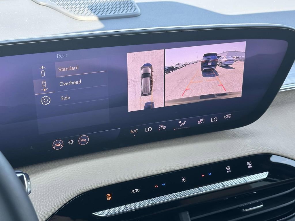 Certified 2025 Buick Enclave Preferred w/ Power Package image 28