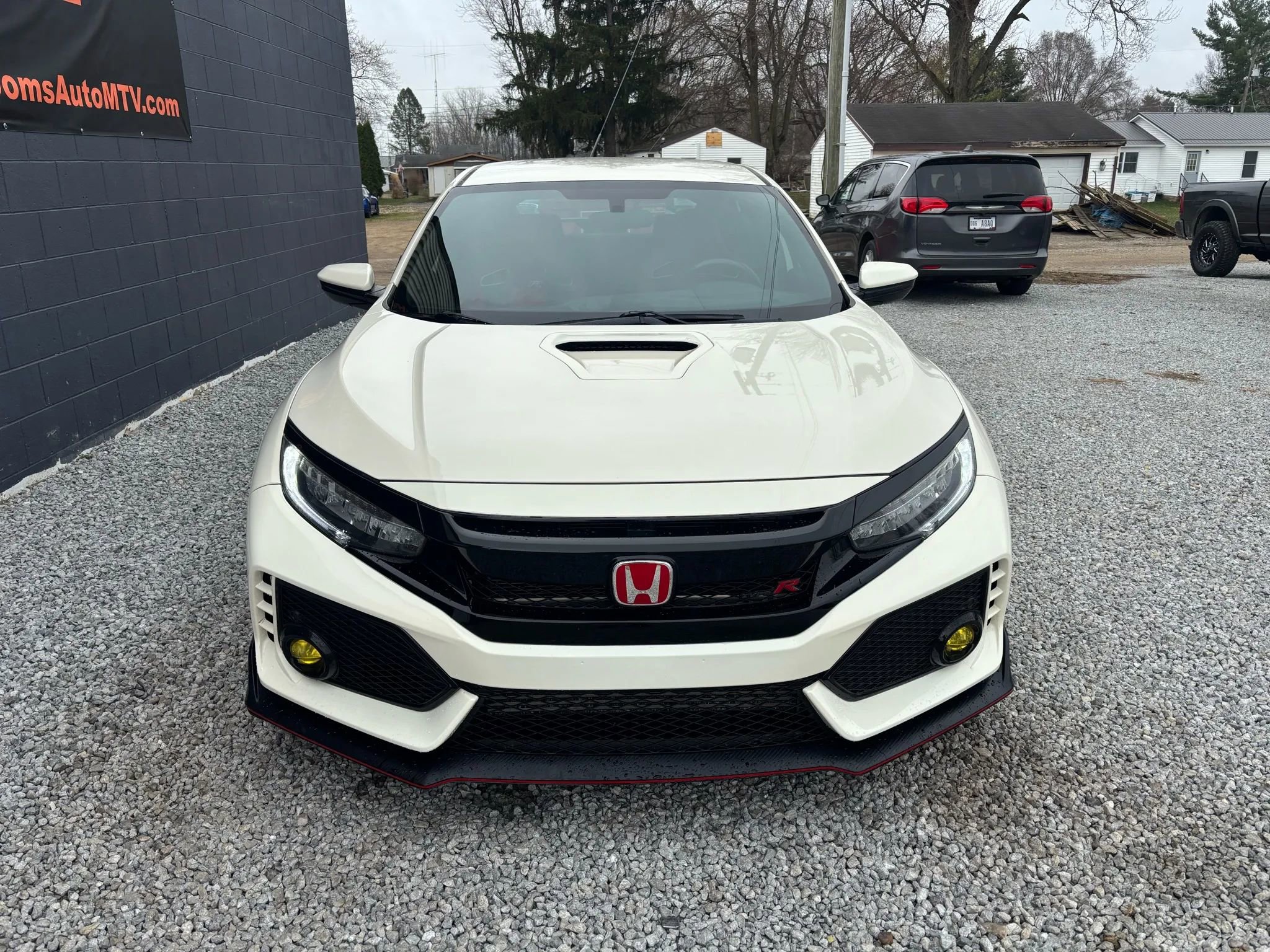 Used 2018 Honda Civic Type R image 10