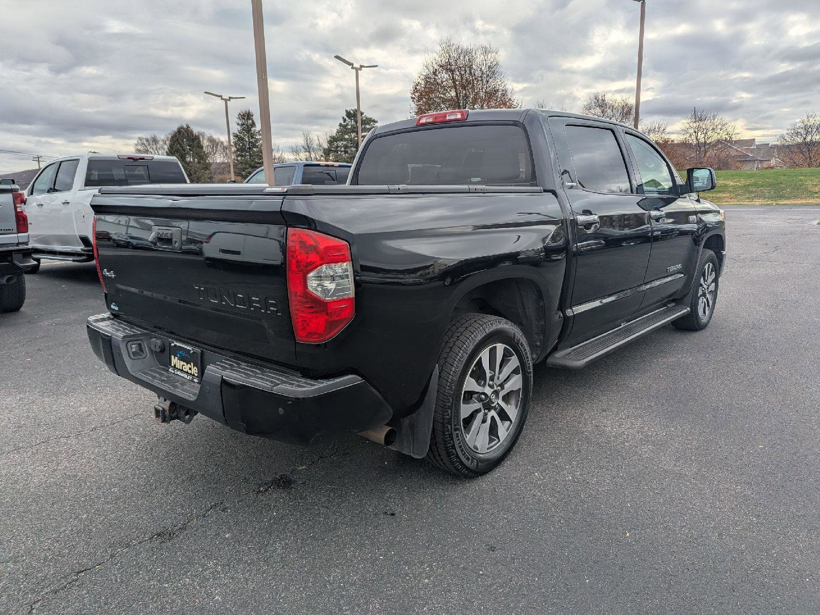 Used 2018 Toyota Tundra Limited image 7