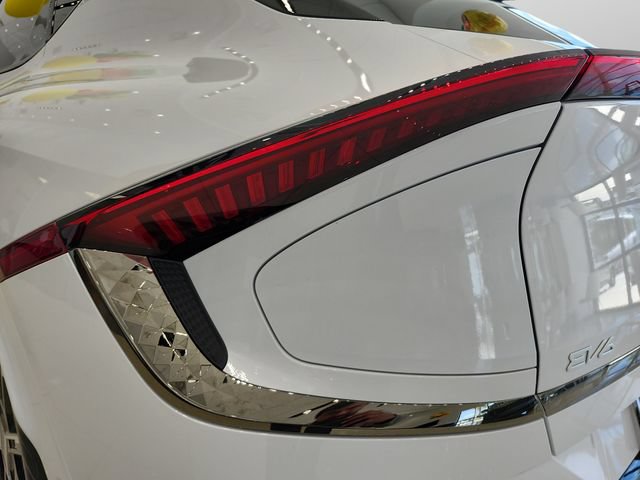 New 2026 Kia EV6 GT-Line AWD/4WD image 33