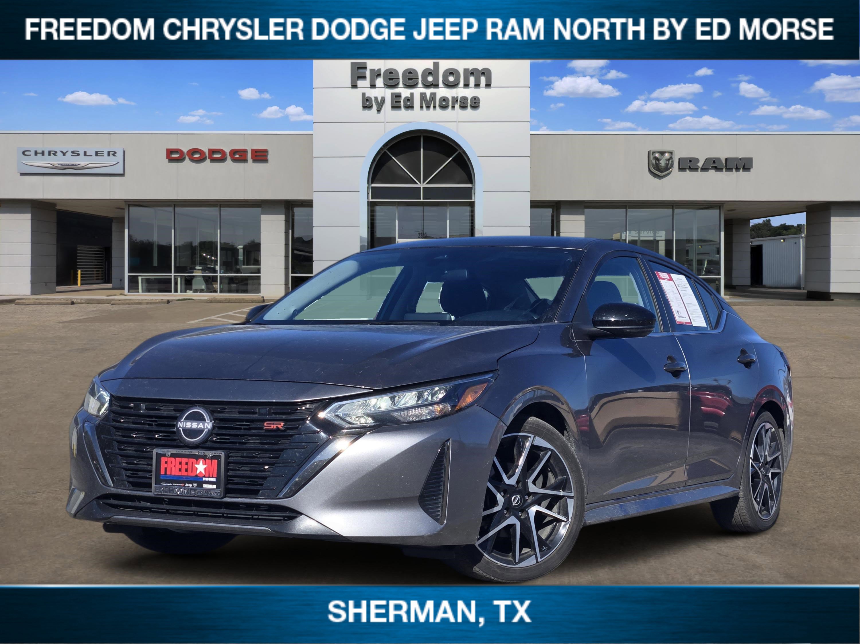 Used 2025 Nissan Sentra SR video 1