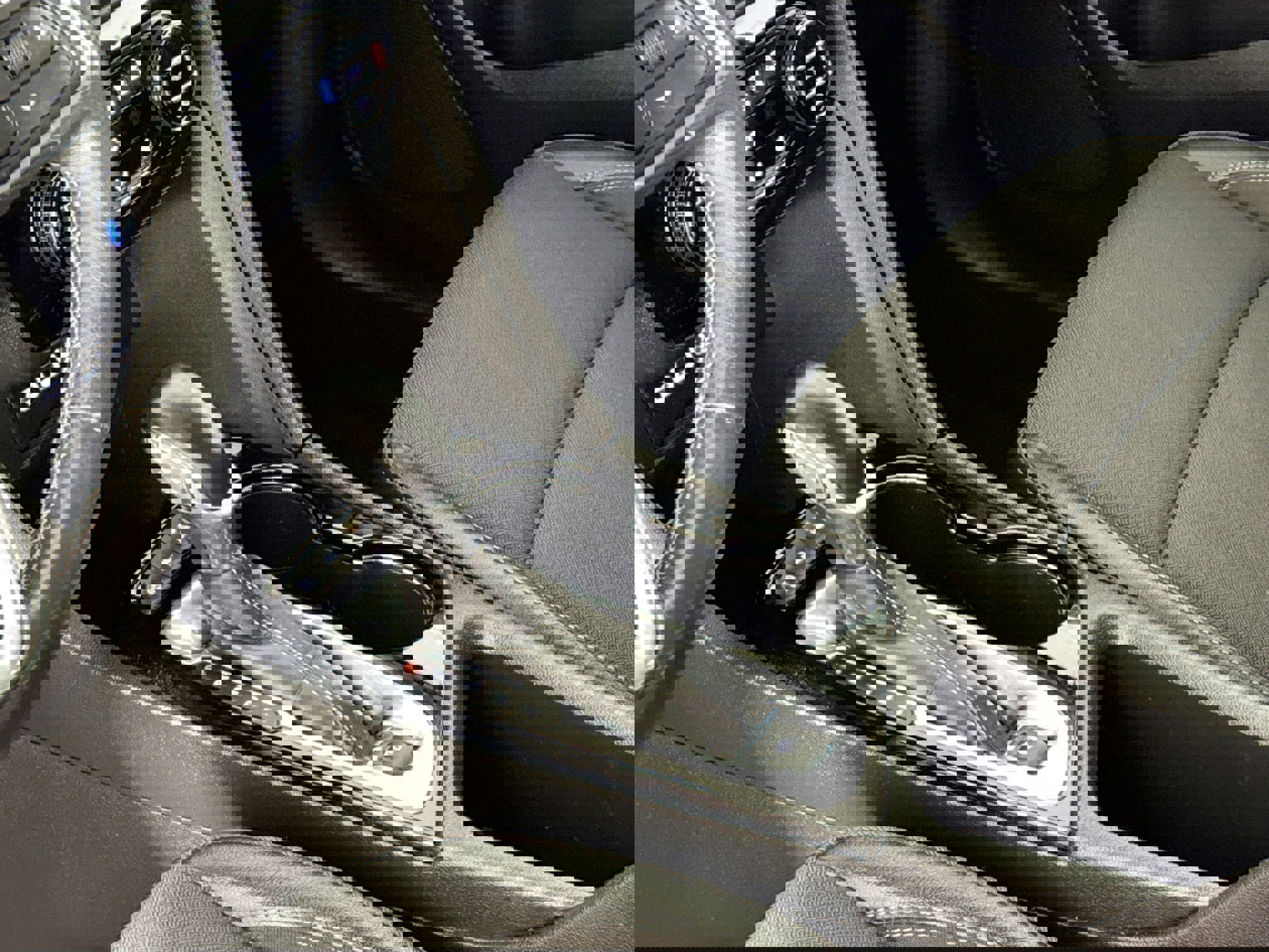 Used 2020 Buick Encore GX Select image 28