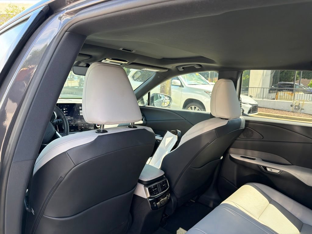 Certified 2025 Lexus RX 350h w/ Convenience Package AWD/4WD image 30
