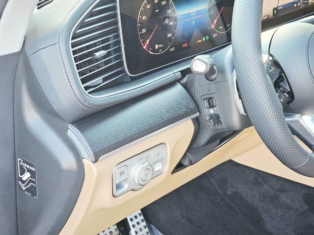 New 2026 Mercedes-Benz GLS 450 4MATIC image 16