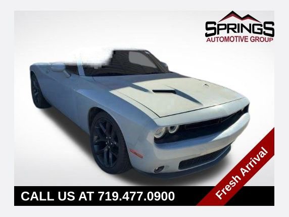 Used 2020 Dodge Challenger SXT w/ Blacktop Package image 1