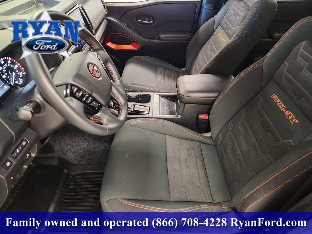 Used 2022 Nissan Frontier PRO-4X image 9