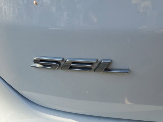 Used 2024 Ford Edge SEL image 8