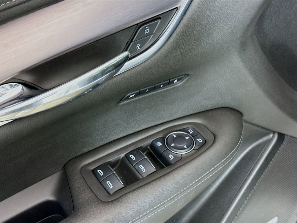 Used 2024 Cadillac XT6 Luxury AWD/4WD image 19