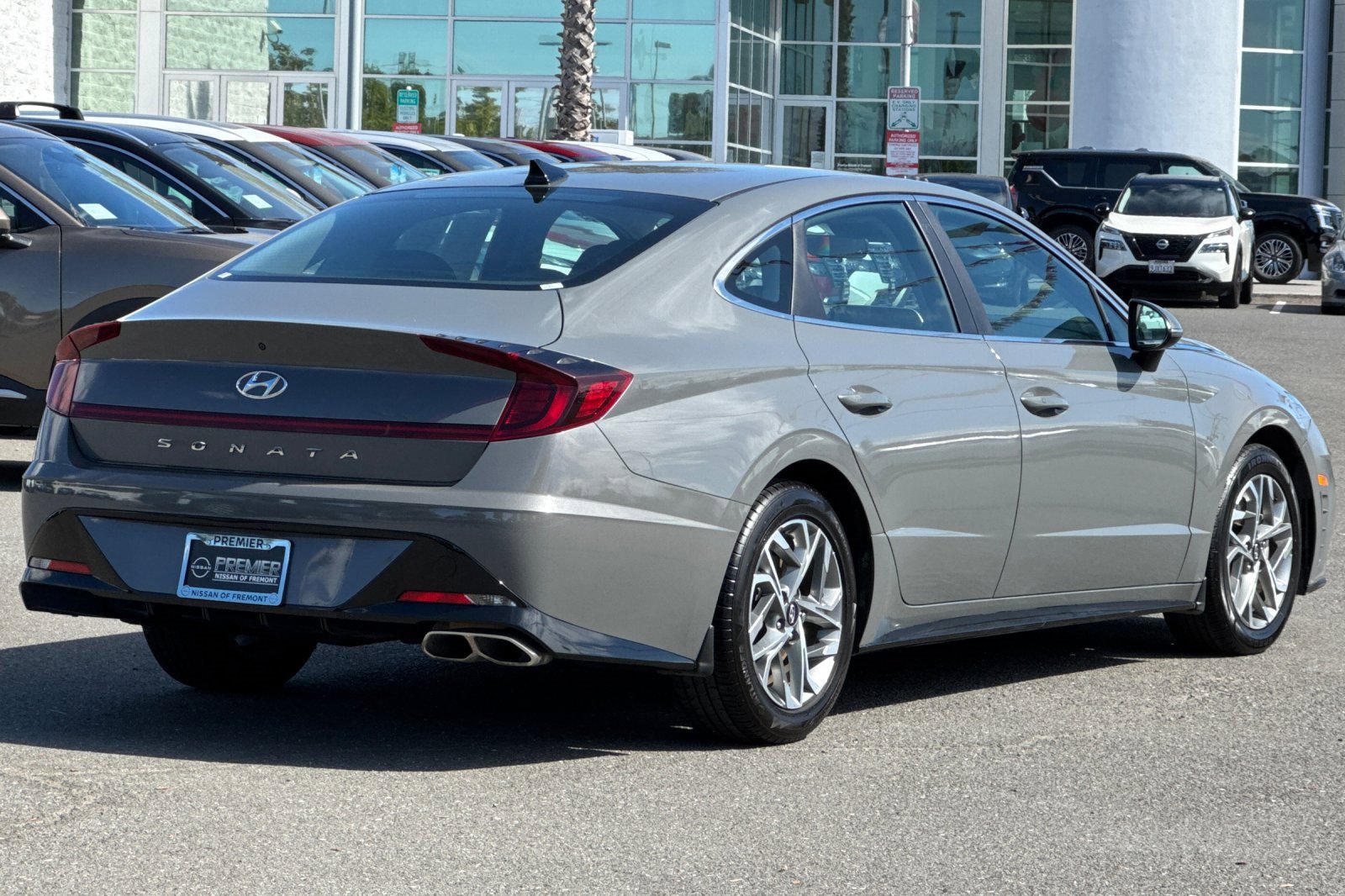 Used 2022 Hyundai Sonata SEL image 4
