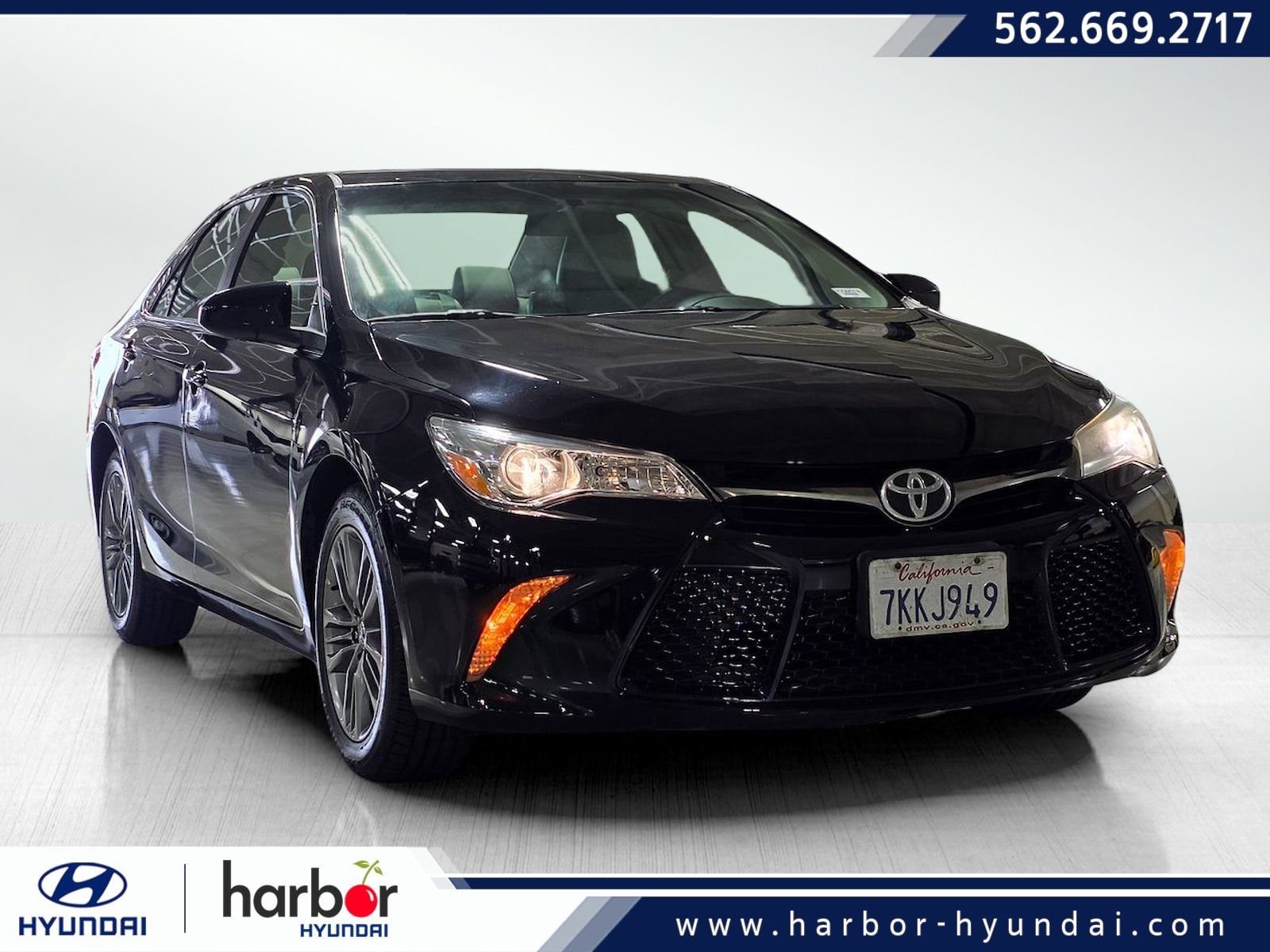 Used 2015 Toyota Camry SE