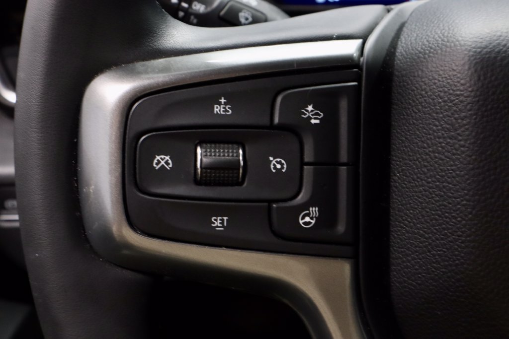 Used 2023 Chevrolet Silverado 1500 LT AWD/4WD image 28
