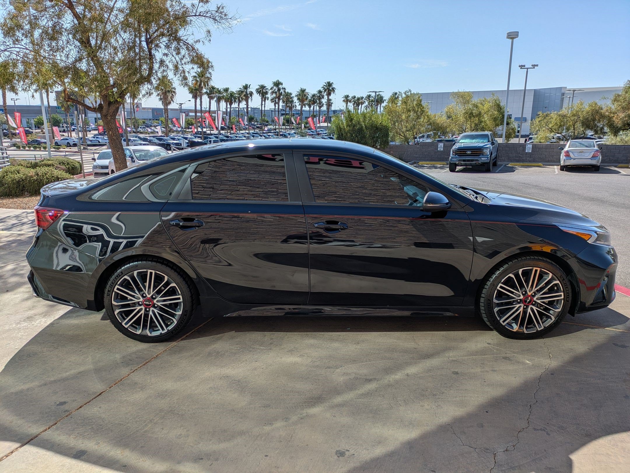 Used 2023 Kia Forte GT FWD image 6