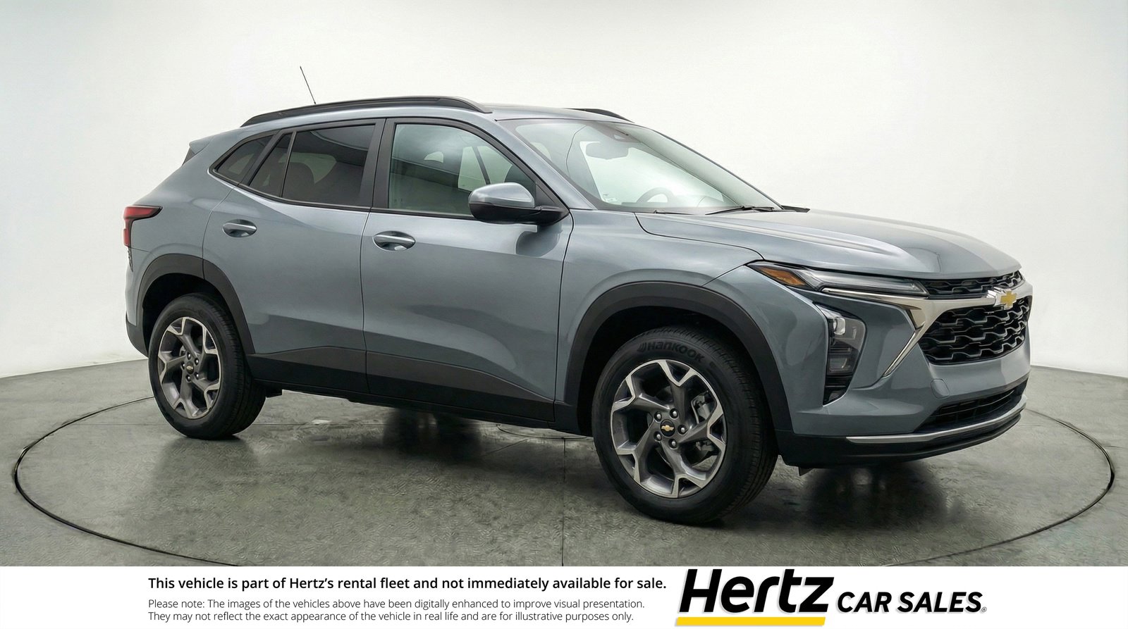 Used 2025 Chevrolet Trax LT